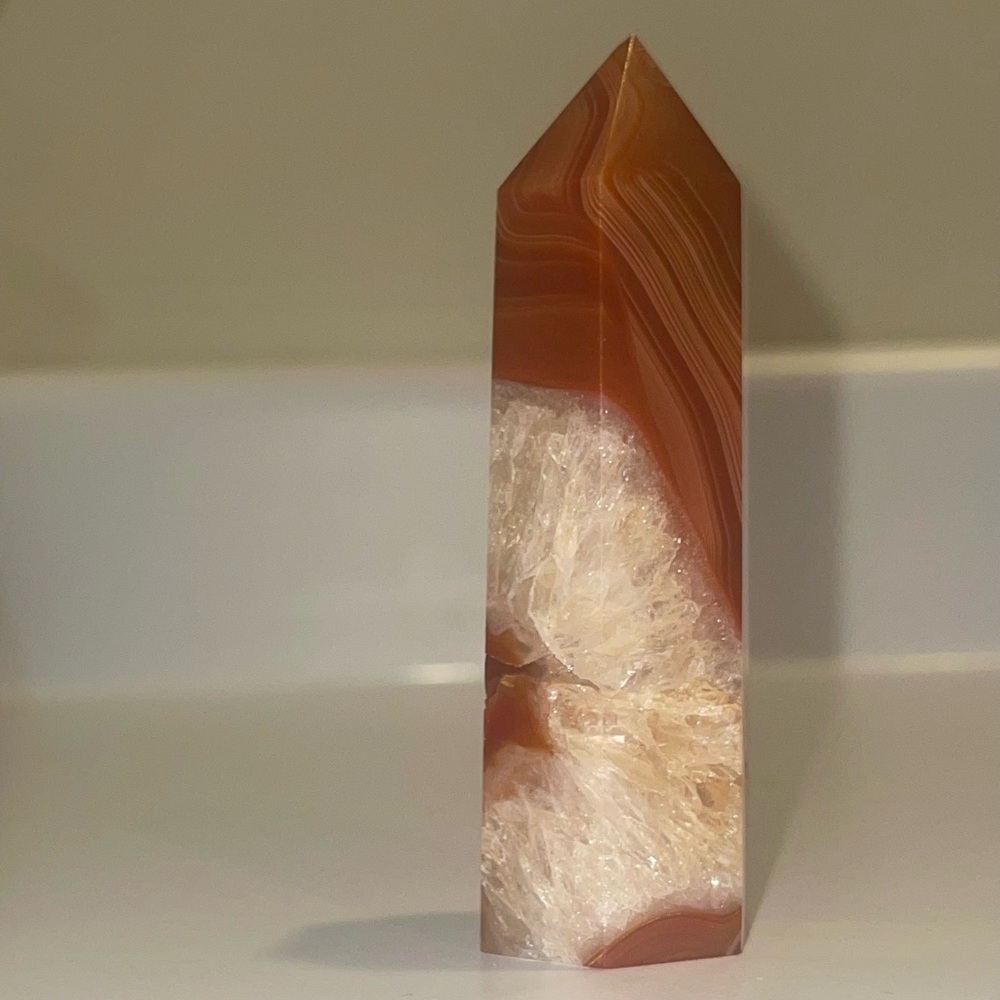 ❤️ WOW UNIQUE ❤️ Beautiful Banded Carnelian in Quartz